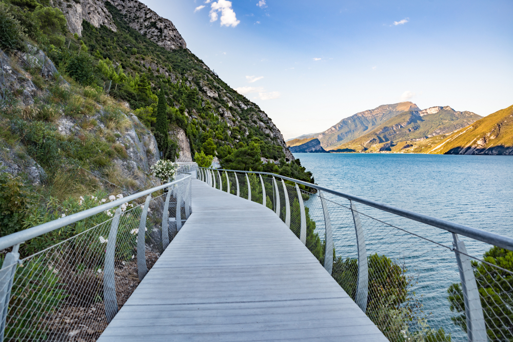 Ciclopedonale limone sul Garda